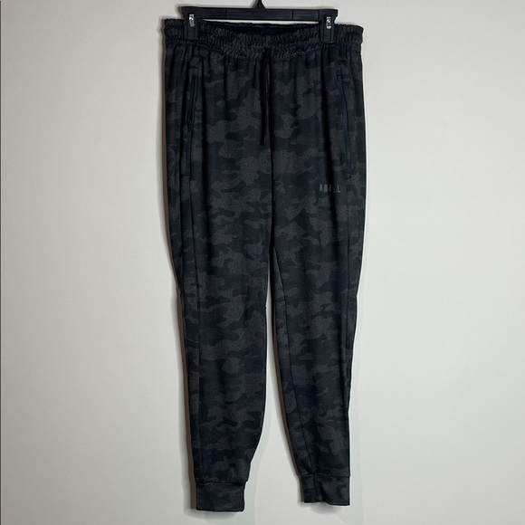 Nobull | Women’s Camo Jogger Pants Size Medium - Picture 1 of 7